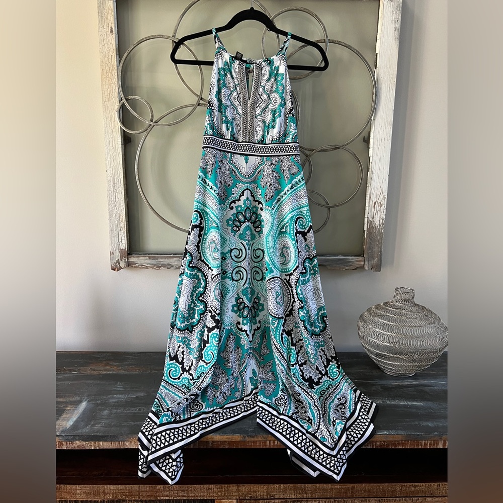 INC scarf style dress with Asymmetrical hem.  Sz XS